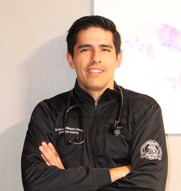 Inernista-en-Guadalajara-Ricardo-Villanueva